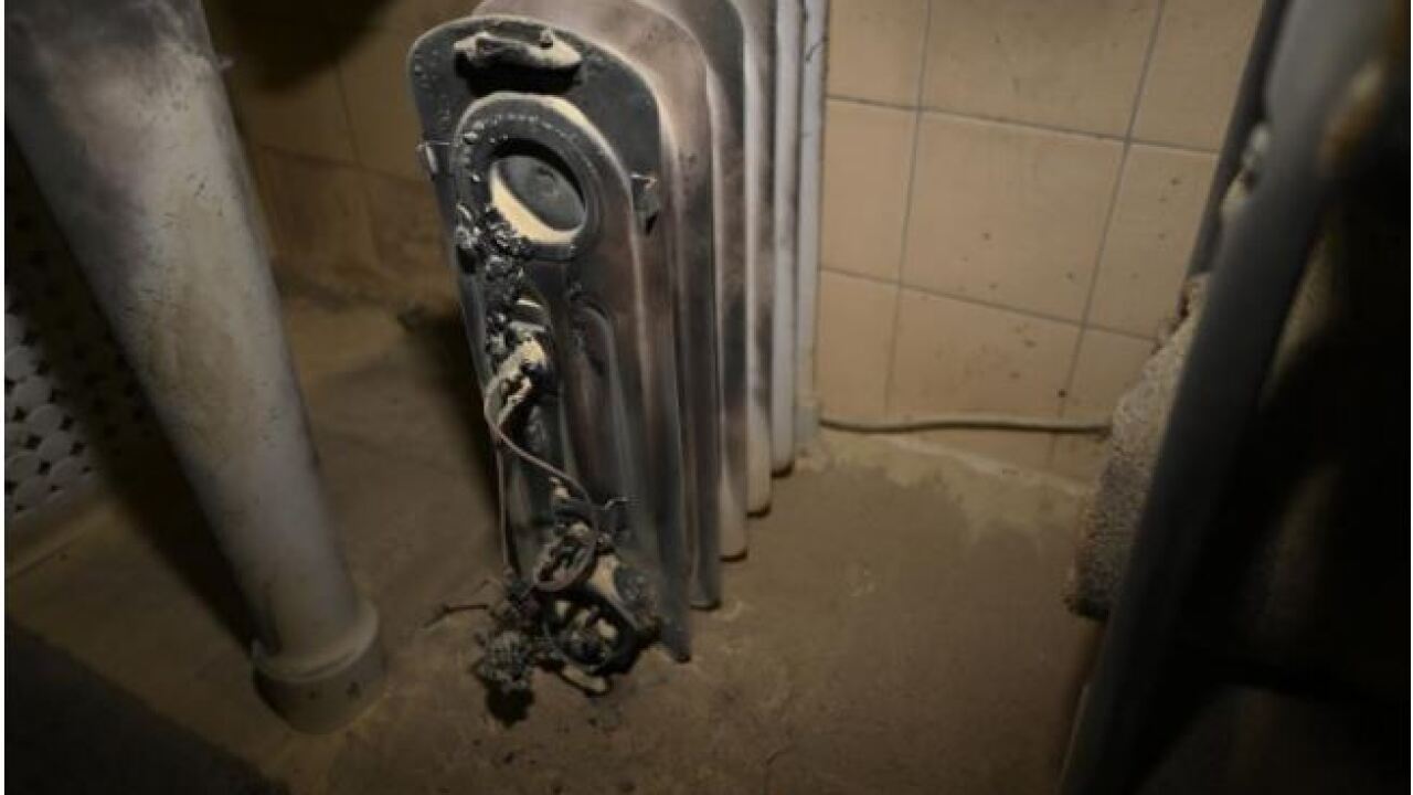 Fire contained to space heater in Appleton home